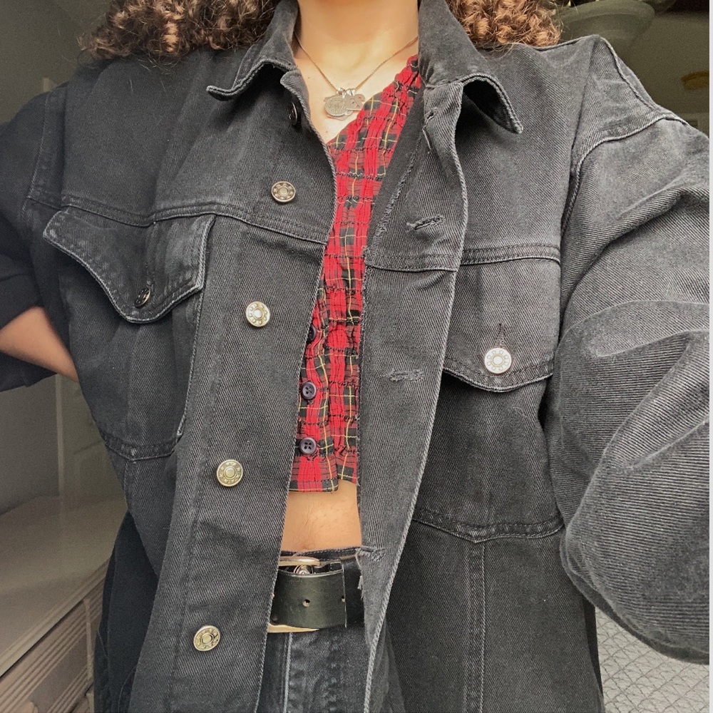 SOLD / VINTAGE • black denim jacket